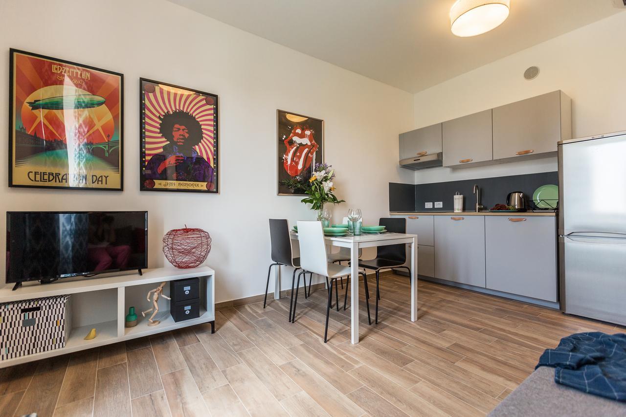 Certosa Colorful Mini Flats Apartment Milan Exterior photo