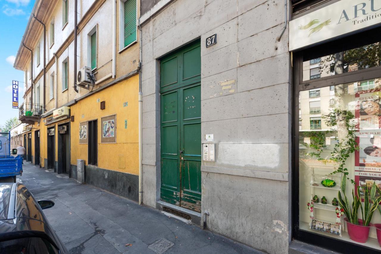 Certosa Colorful Mini Flats Apartment Milan Exterior photo